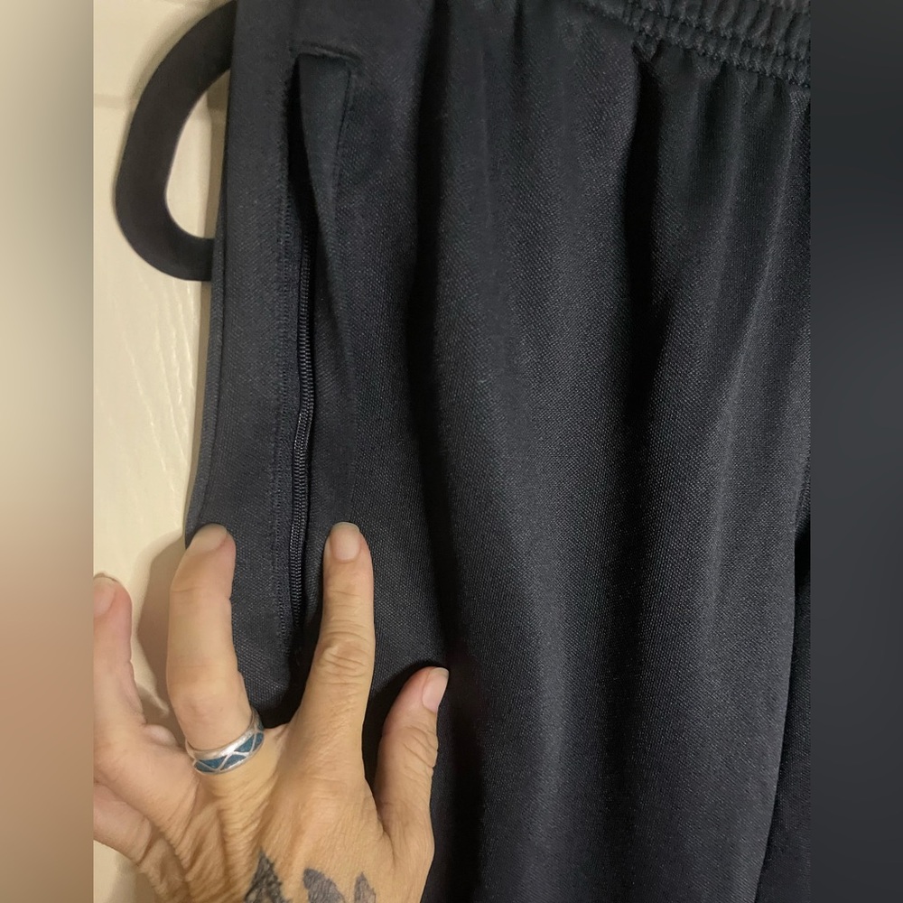Adidas joggers - Picture 2 of 11